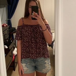 American eagle hang off shoulder shirt